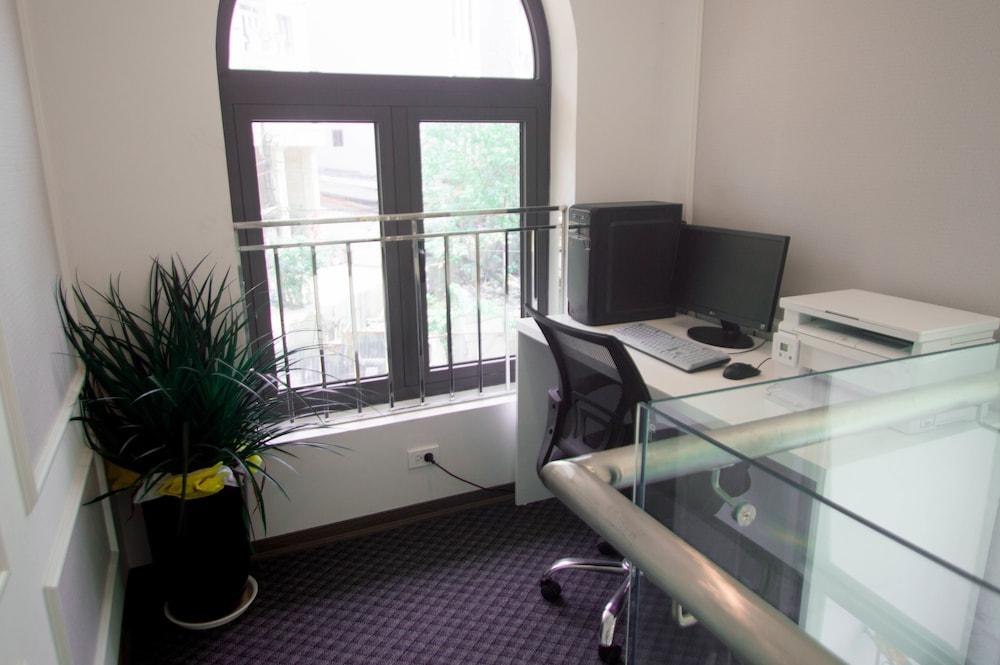 Pium Hotel Ханой Екстериор снимка